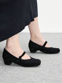 CUCCOO BIZCHIC 女士黑色方头绒面玛丽珍鞋，简约百搭款式，系带设计，适合约会穿着，经典时尚百搭高跟春季鞋款 - 黑色 - 查看 4