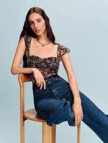 lacRébo Black T-Shirt With Floral Pattern, Square Neckline, Ruching, And Bow Details Cute Style - Multicolor - View 3