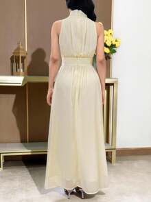 Feyla Vestido largo de fiesta elegante de mujer con cuello halter, diseño de abertura y cintura ceñida en unicolor - Amarillo - Ver 3