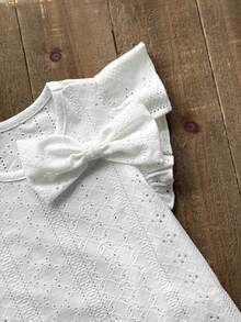 Young Girls' White Pearl Trim Bow Tie T-Shirt, Cute Casual Everyday Versatile - White - View 3
