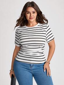 Comfylo Camiseta casual de mujer talla grande con cuello redondo, manga corta, a rayas y plisada - Blanco y Negro - Ver 3