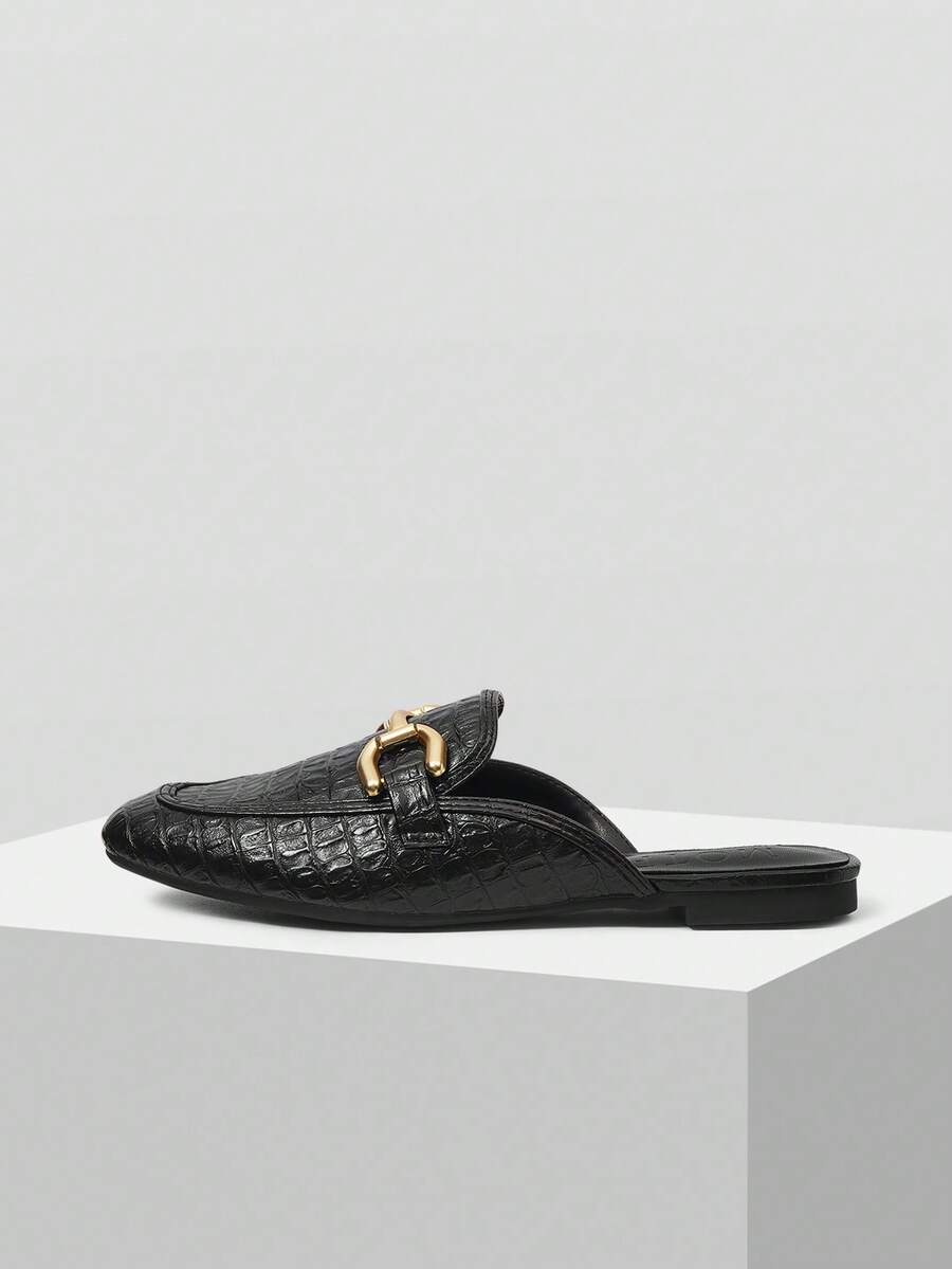 MOTF 适合圣诞节穿着的女士日常舒适平底便鞋 - 純黑 - 查看 2