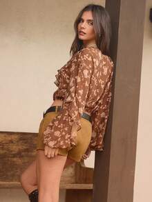 WESTFADE LONGSLEEVE WOVEN PRINTED TOP WITH TIE FRONT - Brown - View 2