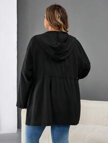 SHEIN CURVE+ Jaqueta com Capuz Preta Casual e Sólida com Zíper para Mulheres Plus Size, Jaqueta Leve Preta com Capuz e Cordão na Cintura, Roupa de Inverno Feminina, Retrô, Agasalho para Inverno, Jaqueta, Corta-Vento, Jaqueta de Inverno Feminina, Novo Lançamento 2025 - Preto - Visão 9