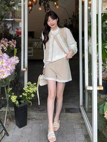 DAZY 女士刺绣系带背心、长袖衬衫和蕾丝边短裤两件套 - 杏色 - 查看 5