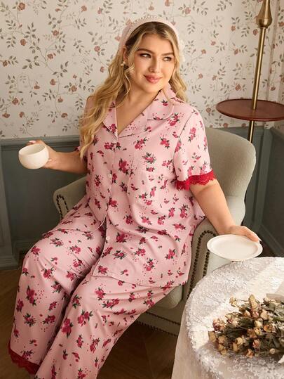 SHEIN Spring Romantic Small Floral Print Lace Patchwork Short Sleeve Pants Women Plus Size Pajama Set, Loungewear