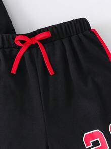 SHEIN 2pcs/Set Baju Musim Panas Anak Laki-Laki Kerah Bulat Tanpa Lengan dengan Trim Blok Warna dan Cetakan Huruf 28 - Hitam - View 3