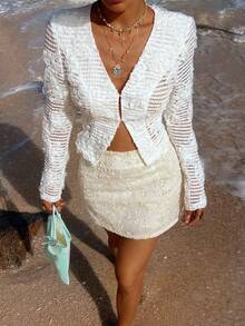 SHEIN Glamour 优雅波西米亚风钩针提花V领修身长袖镂空透视极简主义女式外套，适合度假、约会、户外活动穿着。 - 白色 - 查看 5