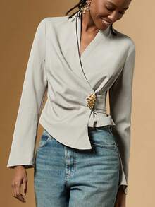 Briarwyn 2026 Nueva llegada Primavera Blusa de mujer de unicolor con mangas acampanadas y decoración metálica en la cintura, elegante, para oficina, adecuada para trabajo y uso diario, vacaciones de verano, primavera, salidas - Gris Claro - Ver 2
