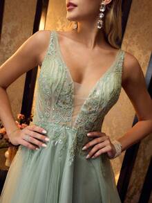 MOTF PREMIUM BRODERAD COCKTAILKLÄNNING MED TYLL OCH PALJETTER - Mint Grön - Visa 2