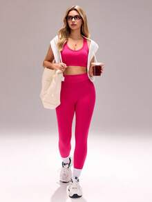 Sovereign Charm 女士纯色交叉露背运动文胸和高腰紧身裤套装，两件套健身服，性感运动装，女士健身套装，女士运动服，女士健身套装，女士上衣，女士运动服 - 玫紅色 - 查看 4