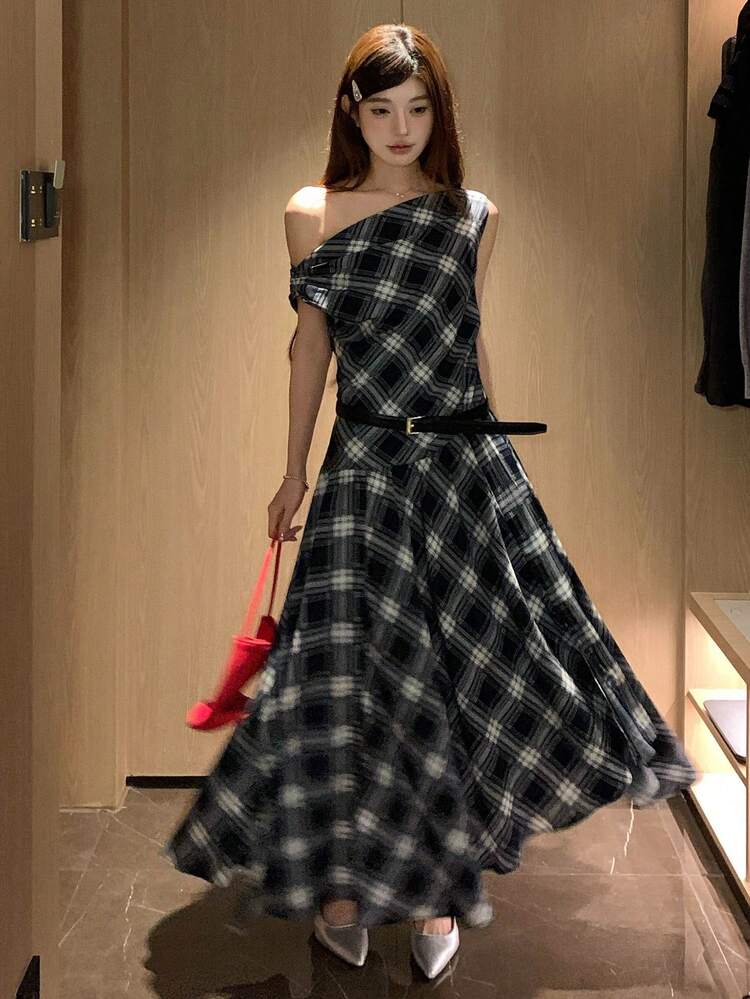 Women's Plaid Shoulder Pleated Mid-Length Dress, Korean Style Sundress