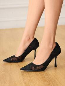 CUCCOO HITCHD 女士花卉刺绣蕾丝尖头细高跟鞋，优雅甜美浪漫性感白色网纱女士高跟礼服鞋、婚鞋、时尚派对正式场合鞋，适合婚礼、圣诞节、感恩节、万圣节、生日、情人节等场合。 - 靜夜黑色 - 查看 5