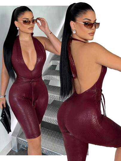 SHEIN SXY 波尔多红蛇纹高弹PU露背系带露背修身中长连体裤/连身裙。春夏休闲度假波西米亚风优雅单品，适合日常穿着、音乐节、演唱会、狂欢派对、海滩度假、约会之夜、生日派对、单身派对、夜店、可爱休闲风、购物、街头风、外出等场合，易于搭配，显瘦，凸显身材，修饰身形。