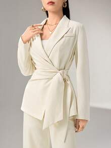 Heiryn 新款褶裥系腰修身优雅职业西装外套 - 杏色 - 查看 1