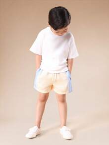 SUMWON 男童亚麻质感印花侧条纹短裤，休闲夏季宽松版型，弹性腰带，抽绳口袋 - 黃色 - 查看 3