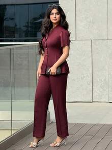 Modelyn 新款立领单排扣收腰A字衬衫搭配高腰直筒裤，优雅职业装两件套 - 酒紅色 - 查看 6