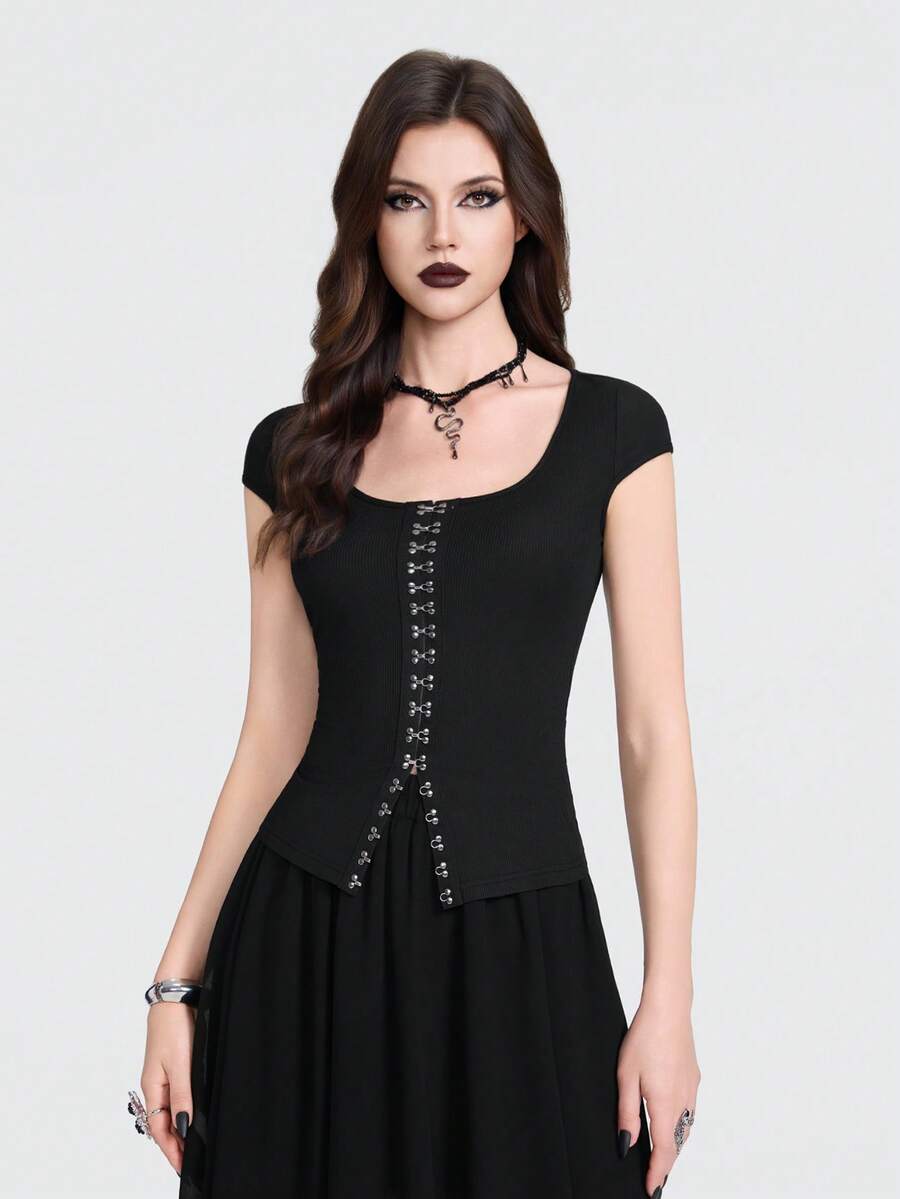 Breakform 女士性感哥特风纯色针织开襟羊毛衫，带装饰环，修身款 - 黑色 - 查看 1