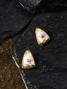 Opalesca Fashion Plastic Pearl Earrings - Gold - View 3