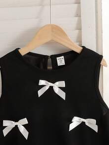 SHEIN 青少年女孩休閒優雅黑色蝴蝶結裝飾毛絨下擺A字無袖洋裝，女孩黑色優雅洋裝，黑色配白色蝴蝶結洋裝 - 黑色 - 查看 4