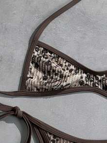 Swim SXY 2026新款女士泳装到货，适合上学、度假、约会、下午茶、西式、邮轮、海滩、海岛、公路旅行、四季皆宜、音乐节、波西米亚风度假、秋日休闲、西部波西米亚风等场合。优雅的豹纹亮片性感派对泳装两件套，女士海滩度假泳装动物纹比基尼，动物纹泳衣，动物纹泳装比基尼套装，性感比基尼，可爱棕色比基尼两件套，女士性感豹纹比基尼，挂脖比基尼，蝴蝶翅膀墨西哥比基尼，蝴蝶比基尼两件套，带翅膀比基尼两件套，棕色印花比基尼，沙滩装，闪光比基尼，亮片比基尼，猎豹纹比基尼，蛇纹比基尼。 - 彩色 - 查看 5