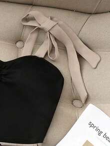 Airaco 夏季新款性感吊带撞色蝴蝶结前褶卡其色连体短裤，女士腰带连体短裤，春夏套装，撞色女士连体裤，夏季服装，适合度假、约会等场合 - 彩色 - 查看 3