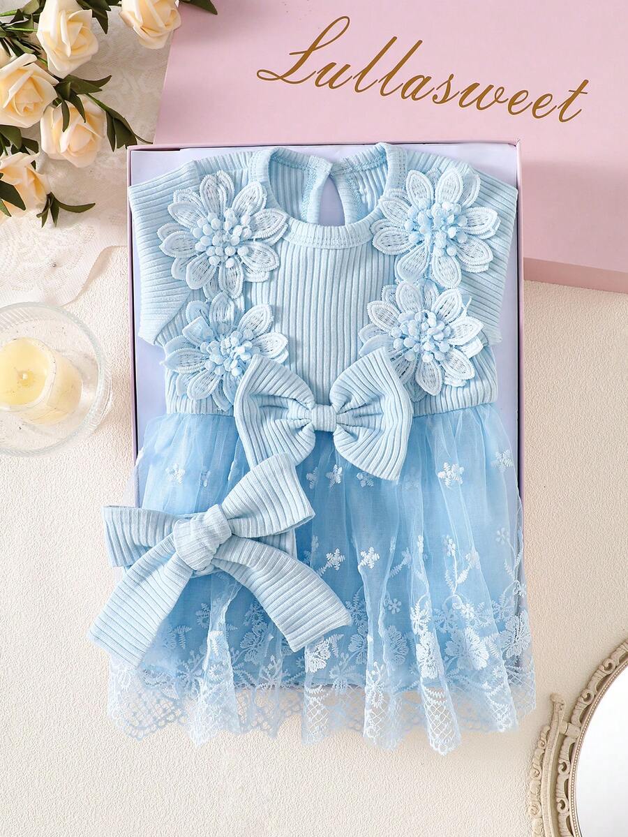 SHEIN 新生女婴白色腋下条纹立体刺绣花朵蝴蝶结拼接网纱连衣裙和发带两件套，秋冬新款优雅，适合户外拍摄 - 藍色 - 查看 1