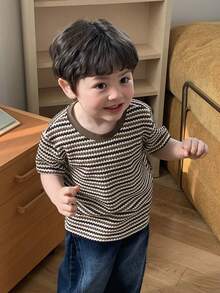 DAZY 男婴休闲条纹圆领短袖上衣（夏季款） - 咖啡棕 - 查看 4