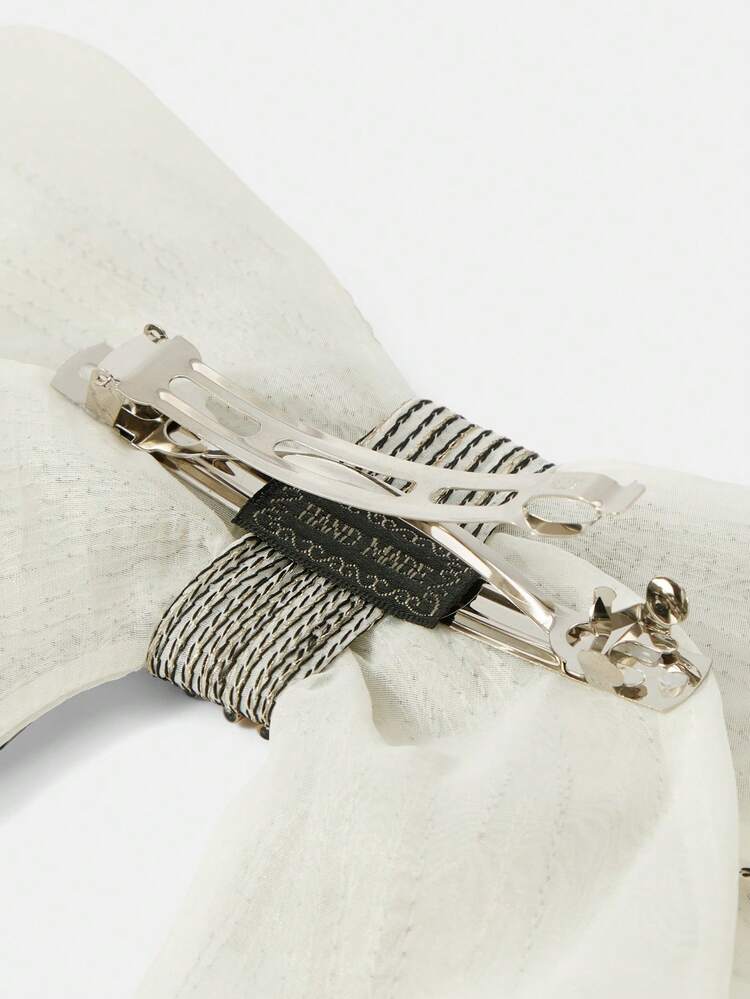 WHITE HANDMADE BEADED BOW HAIRPIN