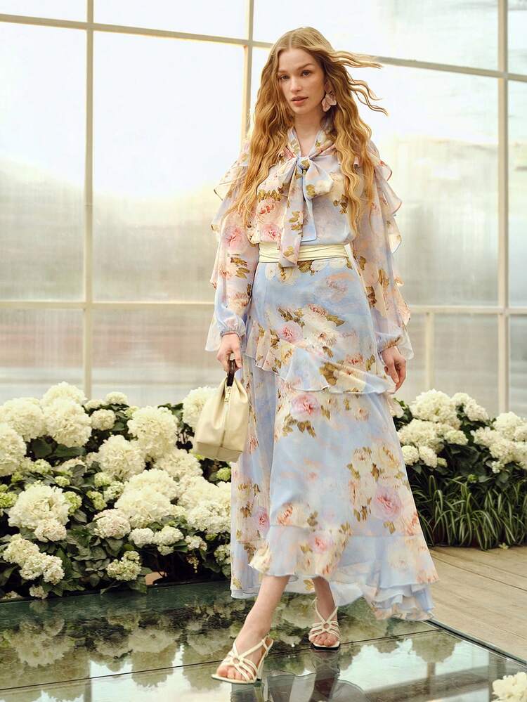 DAMSKA BLUZKA Z DŁUGIM RĘKAWEM W KWIATOWY NARODZENIE, NA ROMANTYCZNĄ RANDKĘ, WIOSNA/LATO