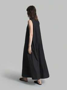 Ontre 2026新款女士夏季纯色V领无袖长款宽松连衣裙，适合休闲都市优雅简约风格穿着，教师节聚会等场合。 - 黑色 - 查看 9