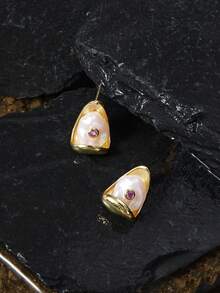 Opalesca Fashion Plastic Pearl Earrings - Gold - View 1