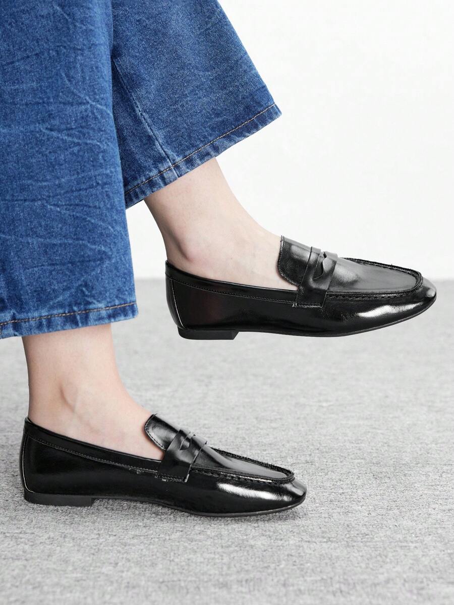 CUCCOO BIZCHIC 新款復古時尚百搭簡約通勤女鞋 春假復活節適用 - 純黑色 - 查看 1