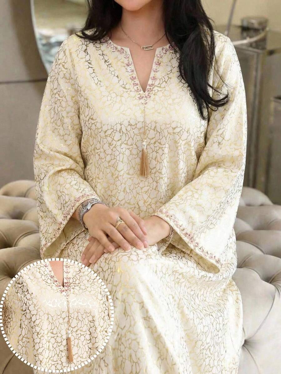 Al Najma 女士V领全印花喇叭袖开襟休闲宽松阿拉伯风格连衣裙 - 彩色 - 查看 1