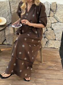 Livesso Women's Minimalist Printed V-Neck Short Sleeve Dress - Brown - View 7