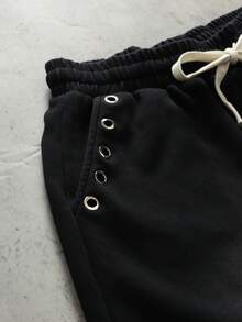 ROMWE MEN Men's Solid Color Minimalist Casual Shorts - Black - View 2