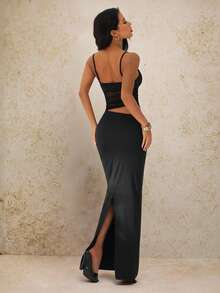 SHEIN PETITE Schwarzes einfarbiges transparentes gerafftes Kleid mit Cut-outs und Spaghettiträgern, sexy Urlaubskleid, transparentes Kleid, Sommerkleid, für zierliche Frauen - Schwarz - Übersicht 2