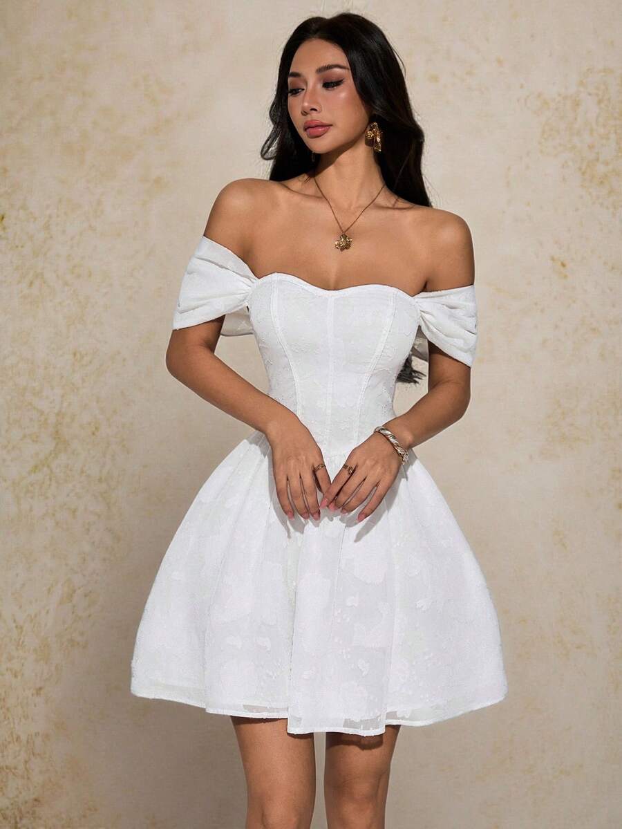 SHEIN PETITE 女士白色露肩浪漫连衣裙，适合约会、情人节、度假穿着 - 白色 - 查看 1