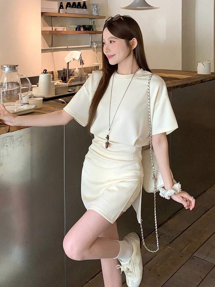 Women's Soft & Gentle Fashion Top + Skirt Pants 2 Pieces Set, Summer