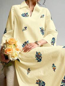 Al Najma Vestido largo casual con cuello y bordado de ojales - Amarillo - Ver 1