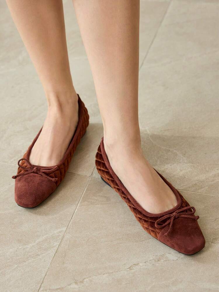 BOW DECOR QUILTED FLATS FOR CHRISTMAS