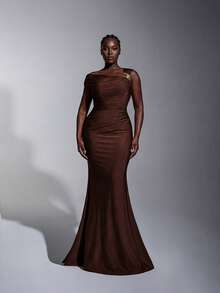 Elitara Elegantes romantisches Kleid in Große Größen mit asymmetrischem Ausschnitt, Schulterausschnitt, geraffter Taille und Meerjungfrauensaum, geeignet für Hochzeit, Party, Feier, Brautjungfer - Kaffeebraun - Übersicht 2