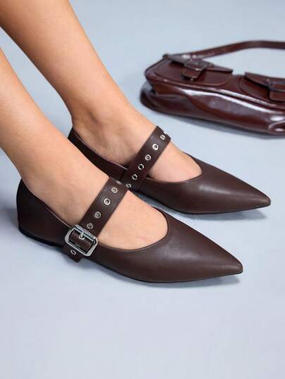 CUCCOO GRLICON Zapatos planos de punta puntiaguda con decoración de remaches para mujer