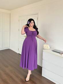 Vibekara Đầm mùa hè cỡ lớn màu tím tay ngắn kiểu Pháp cổ điển cổ vuông, eo thắt, tay cánh hoa, màu trơn, xẻ tà cao, gợi cảm, thích hợp cho kỳ nghỉ. - Màu tím - Xem 4