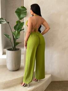 SHEIN SXY 女款橄欖綠兩件套，掛脖露背荷葉邊上衣與寬腿褲，夏季休閒海灘度假度假穿搭，大尺碼 - 橄欖綠 - 查看 2