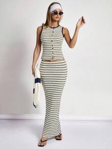 COSMINA Bộ đồ nữ thường ngày, phong cách đi nghỉ mát và đi làm, họa tiết sọc tương phản, áo vest và chân váy lửng ôm sát, cài cúc đơn, thích hợp cho mùa xuân/hè. - Đen và trắng - Xem 1