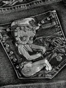 Betty Boop | ROMWE Quần short denim siêu ngắn thêu hình dáng cổ điển cỡ lớn. - màu đen - Xem 4