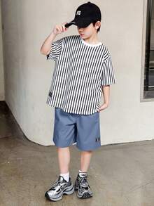 SHEIN 2件套 男童休闲条纹短袖短裤套装 - 藍色 - 查看 2