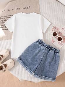 Bộ 2 món cho bé gái mùa hè, gồm áo thun trắng tay ngắn cổ tròn thắt nơ và quần short denim rách, kiểu dáng thường ngày. - Nhiều màu - Xem 3