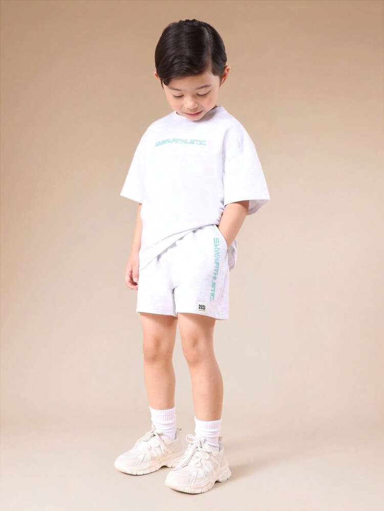 White T-Shirt And Shorts Set With Text Print